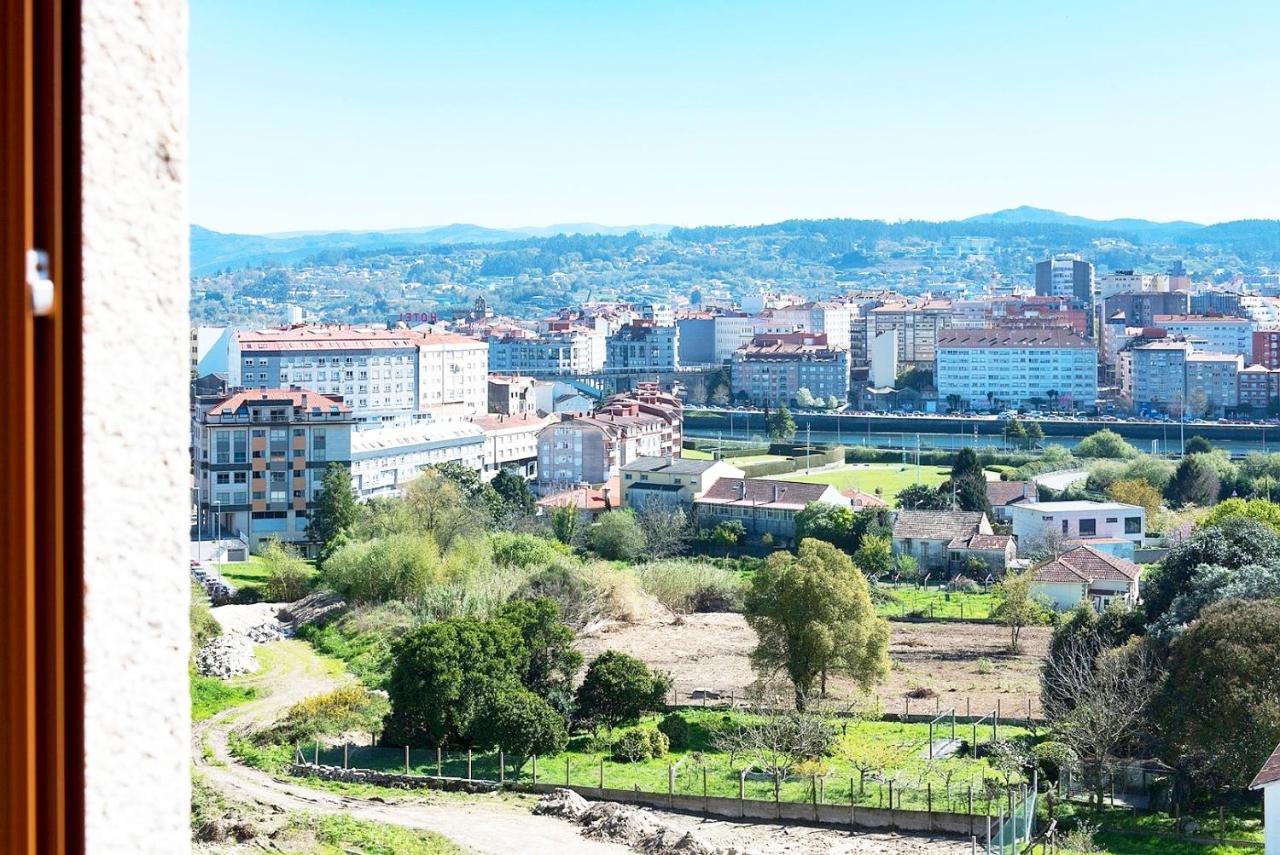 Apt Soleado Y Silencioso - Garaje- A 17 Min Andando Del Centro De Понтеведра Екстер'єр фото