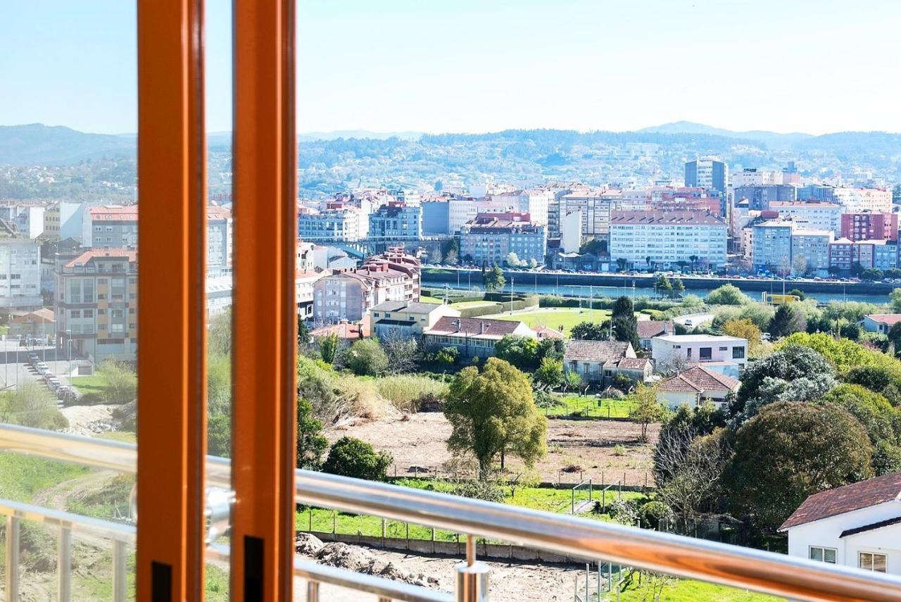 Apt Soleado Y Silencioso - Garaje- A 17 Min Andando Del Centro De Понтеведра Екстер'єр фото